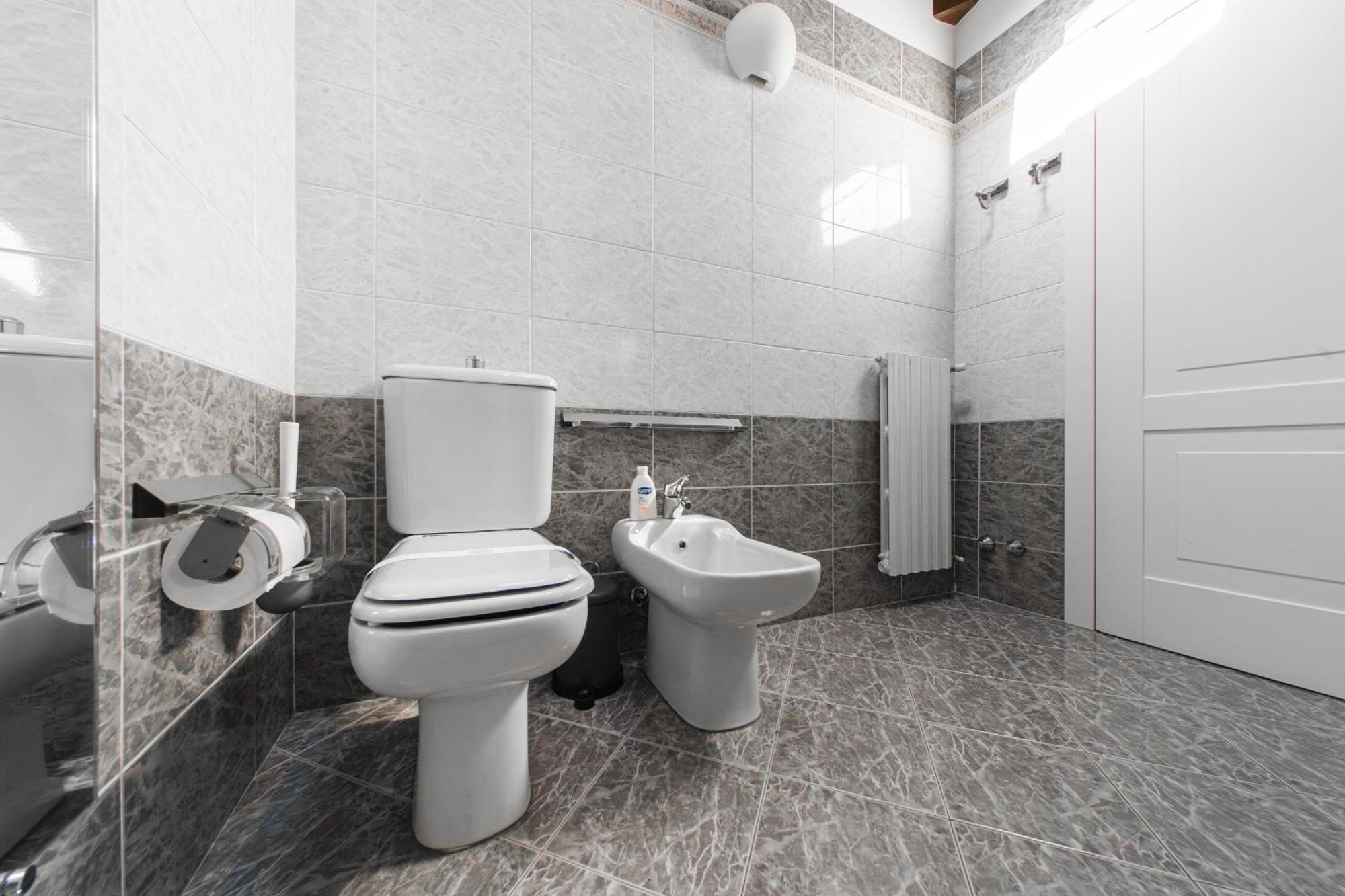 בולוניה The Gallery Apartment Center מראה חיצוני תמונה