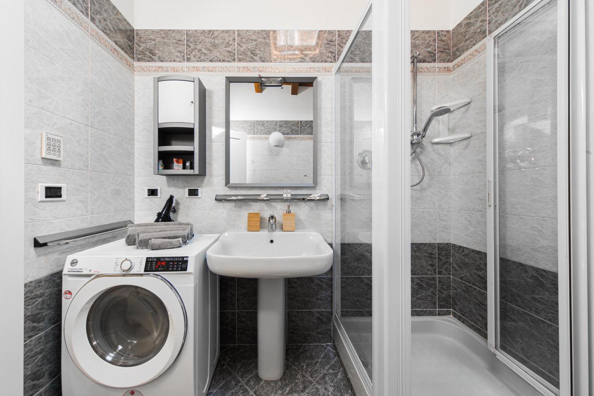 בולוניה The Gallery Apartment Center מראה חיצוני תמונה